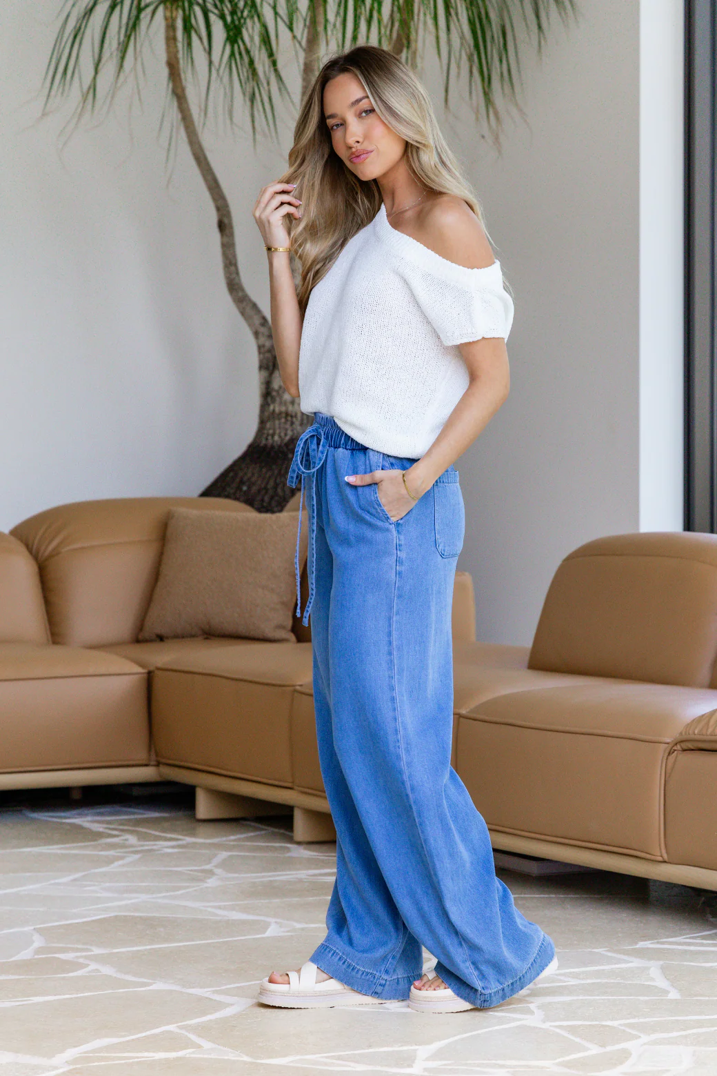 Hampton Off Shoulder Top White - Image 9